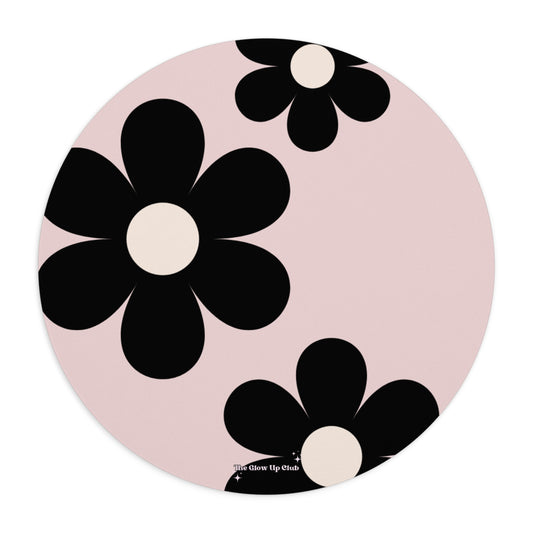 Big black flowers on pink background - Round Small Mouse Pad