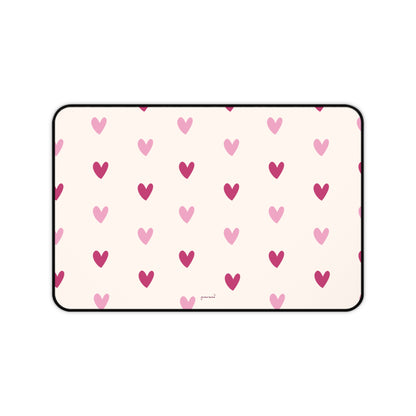 Cream heart pattern - Desk Mat