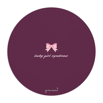 Lucky girl syndrome burgundy - Round Small Mouse Pad