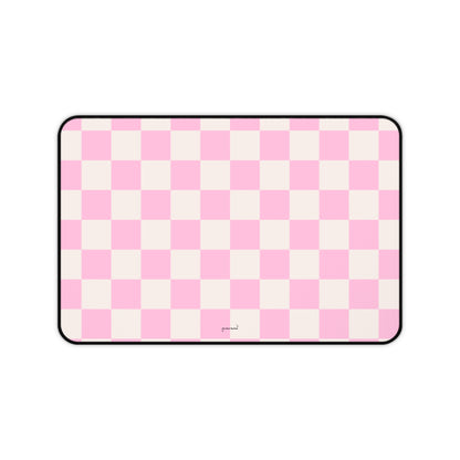 Bright pink checkers - Desk Mat