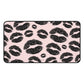 Kisses pink - Desk Mat